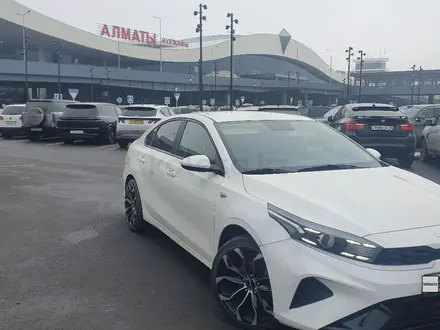 Kia Cerato 2022 года за 7 500 000 тг. в Алматы – фото 2
