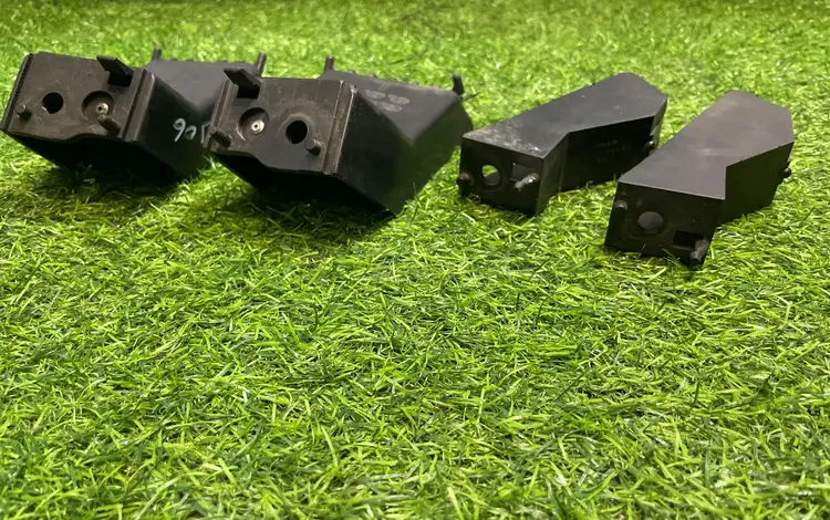 Крепления фар mazda mpv рестайлинг 2004-2007 за 16 000 тг. в Караганда