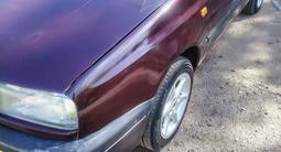 Volkswagen Vento 1993 года за 600 000 тг. в Экибастуз – фото 2