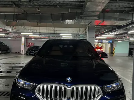 BMW X6 2021 года за 44 500 000 тг. в Алматы