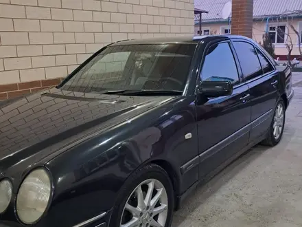 Mercedes-Benz E 280 1997 года за 3 950 000 тг. в Туркестан – фото 11