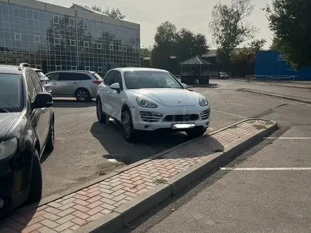 Porsche Cayenne 2012 года за 13 500 000 тг. в Алматы – фото 4