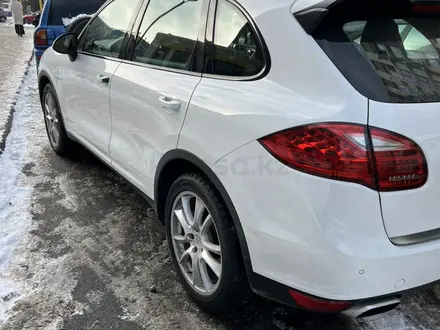 Porsche Cayenne 2012 года за 12 000 000 тг. в Алматы – фото 4