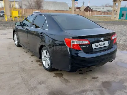 Toyota Camry 2014 года за 8 000 000 тг. в Атырау – фото 7