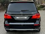 Mercedes-Benz GL 63 AMG 2015 годаfor27 000 000 тг. в Алматы – фото 2