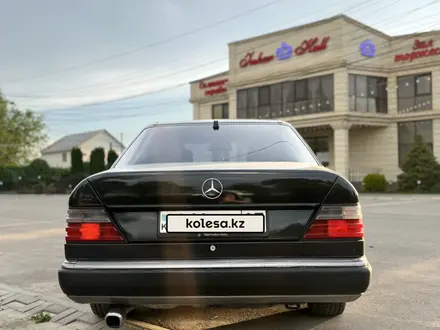 Mercedes-Benz E 230 1991 года за 1 800 000 тг. в Алматы – фото 8