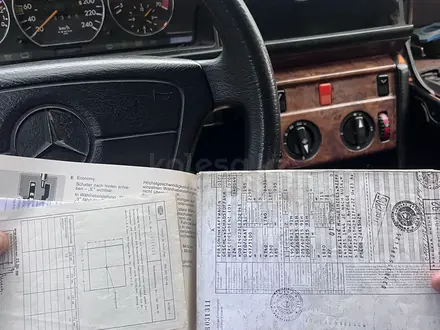 Mercedes-Benz E 230 1991 года за 1 800 000 тг. в Алматы – фото 20