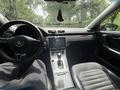 Volkswagen Passat 2013 года за 4 400 000 тг. в Алматы – фото 19