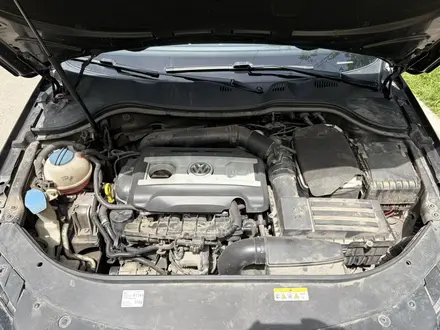 Volkswagen Passat 2013 года за 4 400 000 тг. в Алматы – фото 21