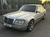 Mercedes-Benz E 280 1994 года за 2 300 000 тг. в Мойынкум – фото 3