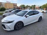 Toyota Camry 2024 года за 21 500 000 тг. в Экибастуз – фото 2