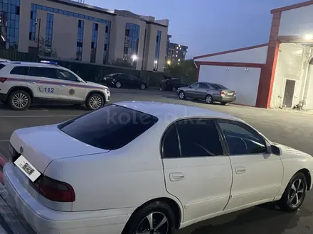 Toyota Carina E 1995 года за 1 200 000 тг. в Астана