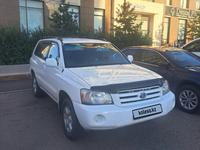 Toyota Highlander 2004 годаfor7 800 000 тг. в Астана