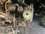 Каробку Автомат На Фольксваген ACU бензин Транспортер за 100 тг. в Алматы