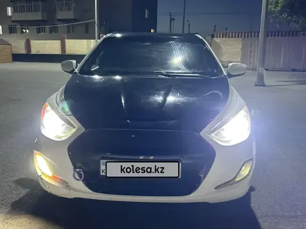 Hyundai Accent 2013 года за 3 000 000 тг. в Караганда – фото 2