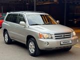 Toyota Highlander 2002 года за 6 450 000 тг. в Алматы – фото 5