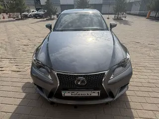 Lexus IS 200t