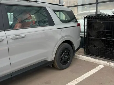 Kia Carnival Luxe 2025 года за 21 990 000 тг. в Караганда – фото 5