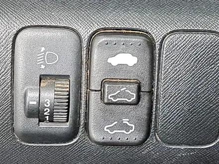 Honda CR-V 2004 года за 3 550 000 тг. в Астана – фото 24