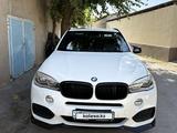 BMW X5 2015 года за 15 500 000 тг. в Шымкент – фото 2