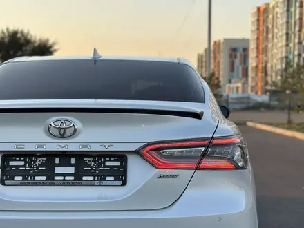 Toyota Camry 2020 года за 13 500 000 тг. в Алматы – фото 12