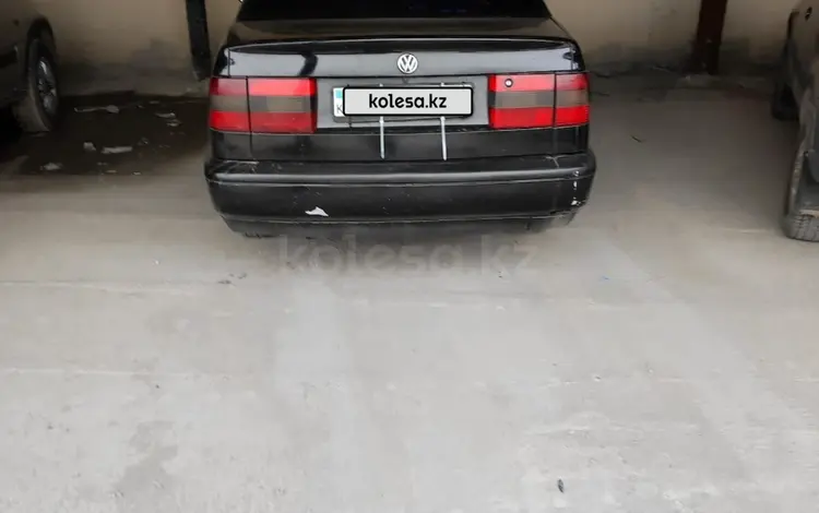 Volkswagen Passat 1995 года за 950 000 тг. в Талдыкорган