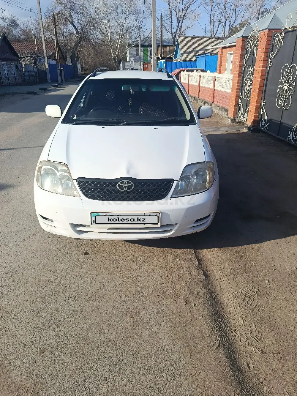Toyota Corolla, 2004