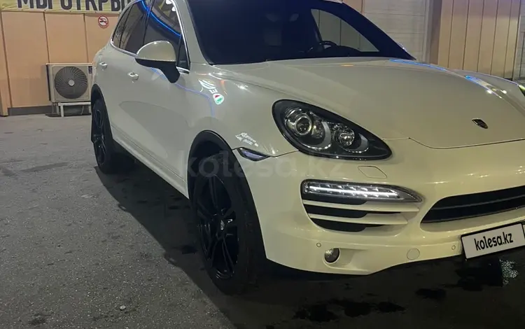Porsche Cayenne 2012 года за 15 500 000 тг. в Алматы