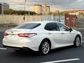 Toyota Camry 2019 года за 13 800 000 тг. в Атырау – фото 5