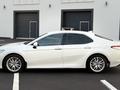 Toyota Camry 2019 года за 13 800 000 тг. в Атырау – фото 8