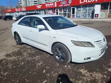 Toyota Camry 2007 года за 5 600 000 тг. в Экибастуз – фото 2