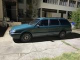 Volkswagen Passat 1993 года за 1 700 000 тг. в Шымкент – фото 2