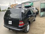 Mercedes-Benz ML 320 1998 годаүшін1 900 000 тг. в Жезказган – фото 4