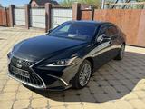 Lexus ES 350 2022 года за 25 000 000 тг. в Алматы