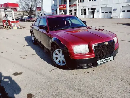 Chrysler 300C 2005 года за 4 600 000 тг. в Алматы – фото 5