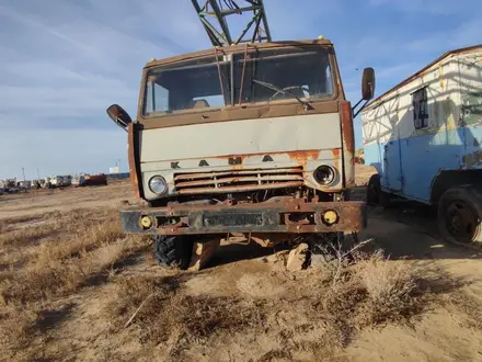 КамАЗ 1989 года за 1 200 000 тг. в Доссор – фото 2