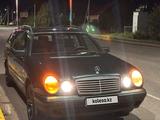 Mercedes-Benz E 290 1997 годаүшін2 600 000 тг. в Уральск – фото 2