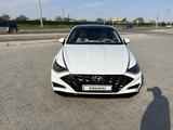 Hyundai Sonata 2020 года за 9 900 000 тг. в Актау – фото 2