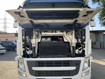 Volvo  FH 2012 года за 30 000 000 тг. в Алматы – фото 19