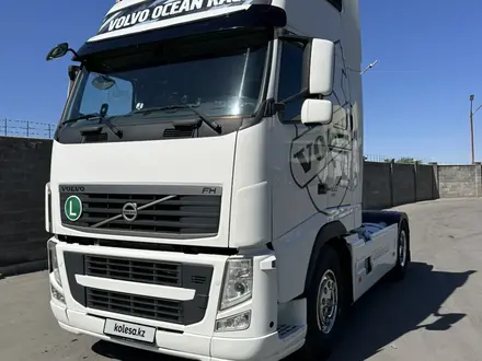 Volvo  FH 2012 года за 30 000 000 тг. в Алматы