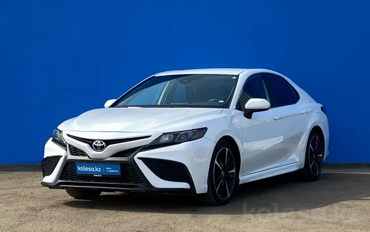 Toyota Camry 2021 годаүшін13 010 000 тг. в Алматы