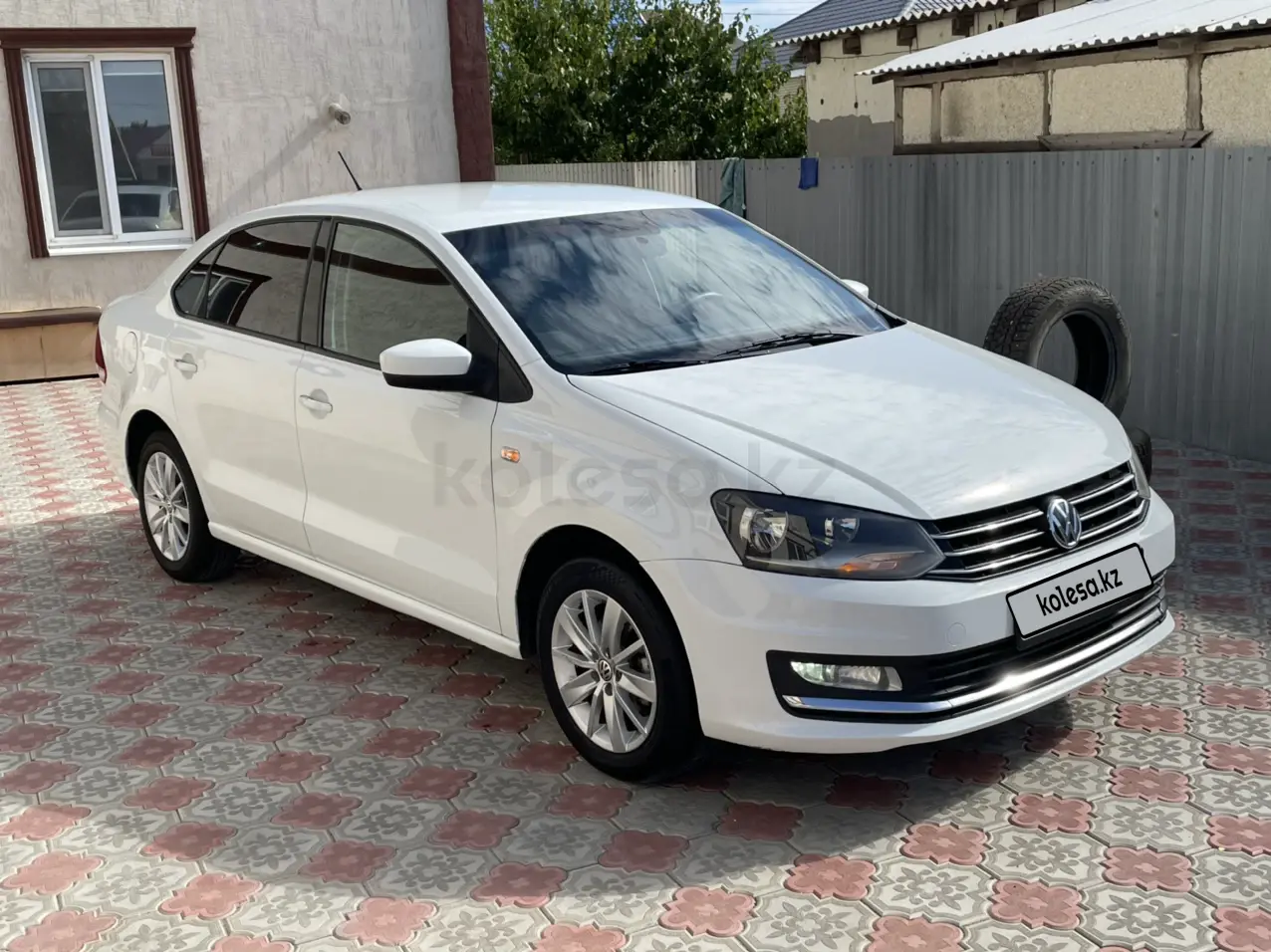 Volkswagen Polo, 2015