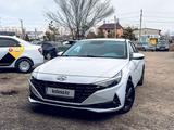 Hyundai Elantra 2023 годаfor8 900 000 тг. в Астана