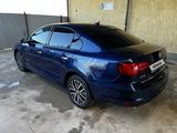 Volkswagen Jetta 2016 годаfor7 300 000 тг. в Атырау – фото 5