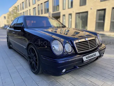 Mercedes-Benz E 55 AMG 1996 года за 7 000 000 тг. в Алматы – фото 3