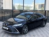 Toyota Camry 2021 года за 15 800 000 тг. в Шымкент – фото 3
