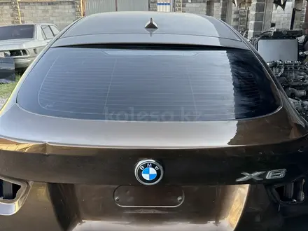 Крышка багажника BMW x6 за 10 000 тг. в Алматы