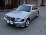 Mercedes-Benz C 240 1998 годаfor3 300 000 тг. в Алматы – фото 4