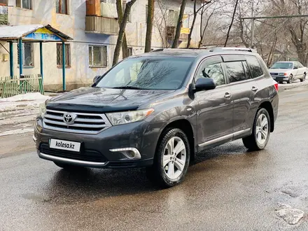 Toyota Highlander 2011 года за 12 900 000 тг. в Алматы – фото 4