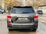 Toyota Highlander 2011 года за 12 900 000 тг. в Алматы – фото 3